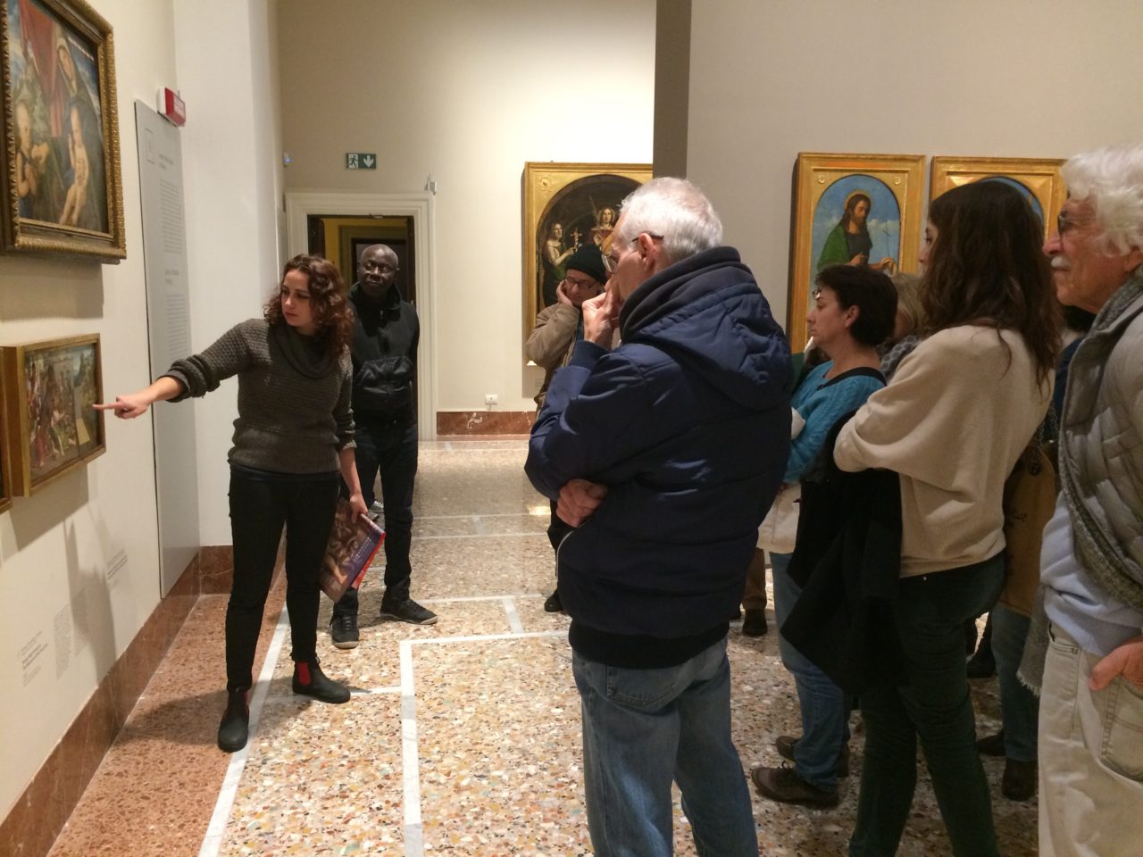 Le opere e i giorni, Accademia Carrara, narrazioni